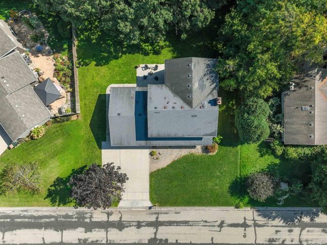 411 Oakland Avenue, Sun Prairie, WI 53590