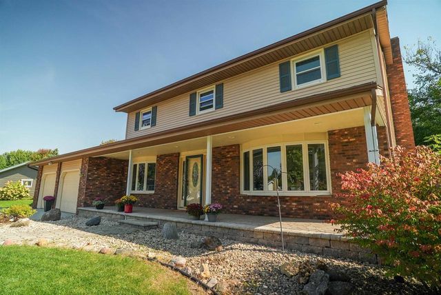 411 Oakland Avenue, Sun Prairie, WI 53590