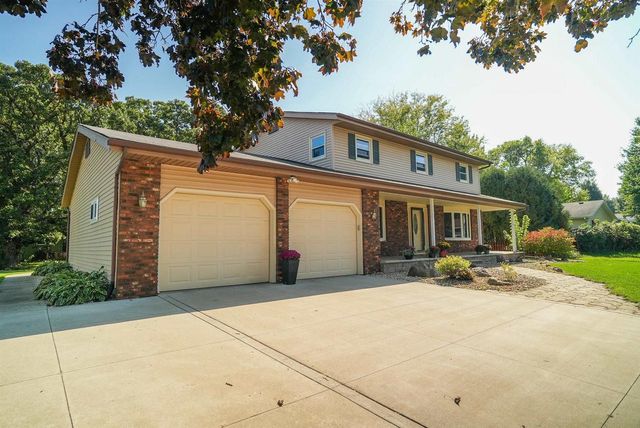 411 Oakland Avenue, Sun Prairie, WI 53590