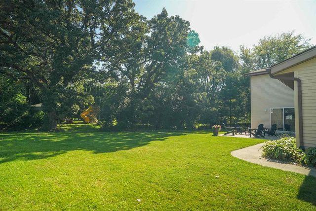 411 Oakland Avenue, Sun Prairie, WI 53590