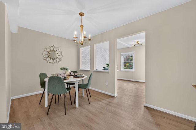 2255 CEDAR LN, Vienna, VA 22182