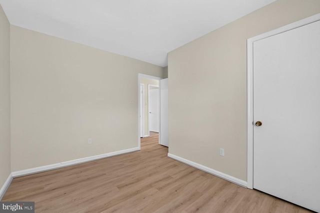 2255 CEDAR LN, Vienna, VA 22182
