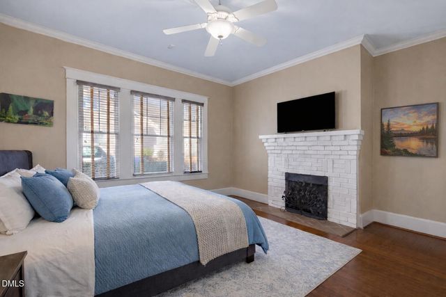 604 W Divine Street, Dunn, NC 28334