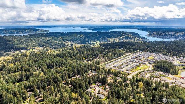 11402 40th Avenue Ct NW, Gig Harbor, WA 98332