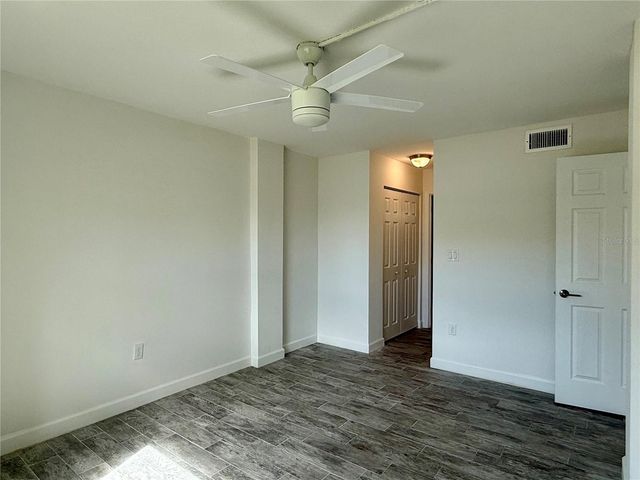 4650 COVE CIRCLE 108, St Petersburg, FL 33708