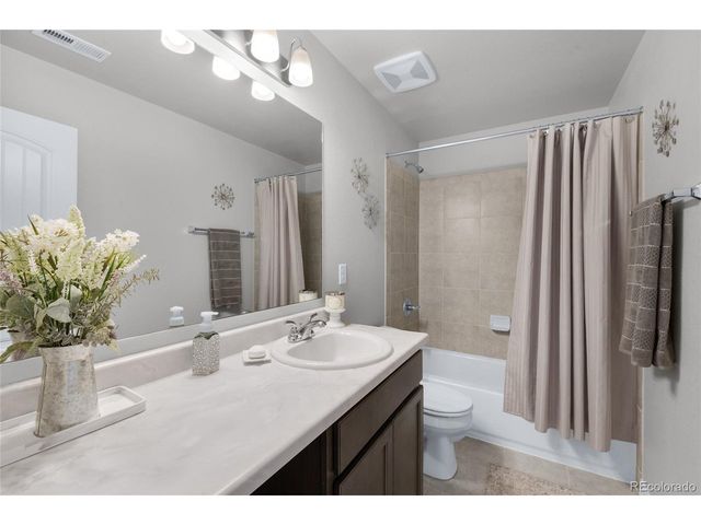 9033 Yellowtail Way, Colorado Springs, CO 80908