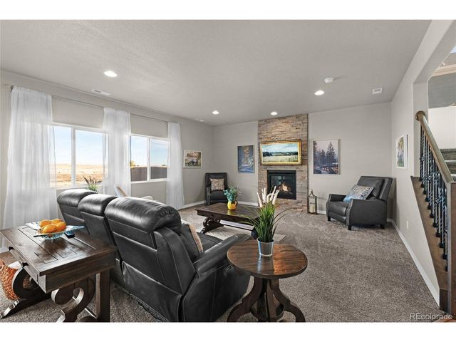 9033 Yellowtail Way, Colorado Springs, CO 80908