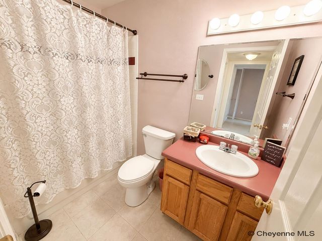 4417 SULLIVAN ST, Cheyenne, WY 82009