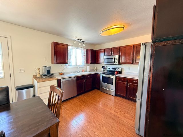4417 SULLIVAN ST, Cheyenne, WY 82009