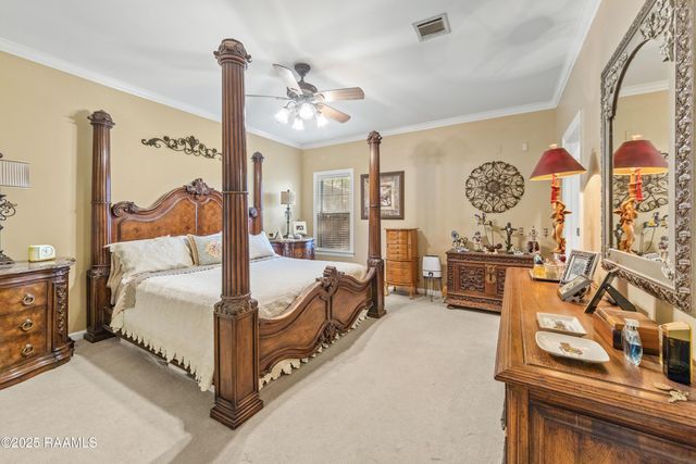 201 Kurzweg Drive, Lafayette, LA 70508