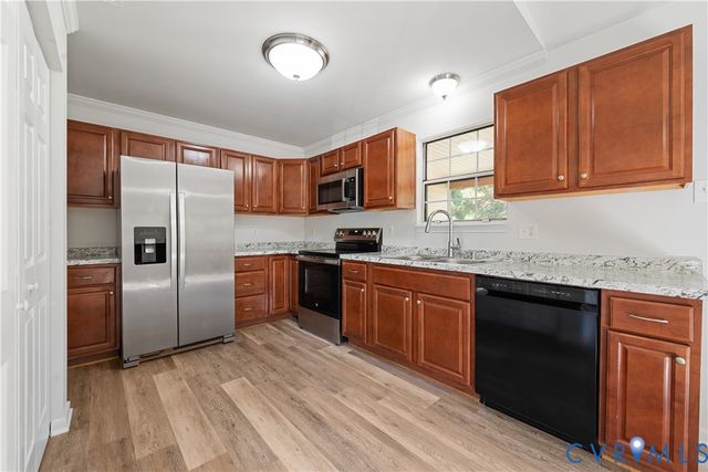 3340 Summerbrooke Dr, Chesterfield, VA 23235