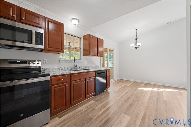 3340 Summerbrooke Dr, Chesterfield, VA 23235