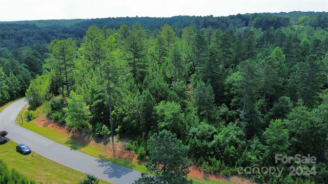 1545 Lake Vista Drive NE, Connelly Springs, NC 28612