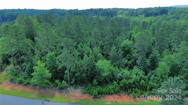 1545 Lake Vista Drive NE, Connelly Springs, NC 28612