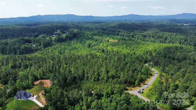 1545 Lake Vista Drive NE, Connelly Springs, NC 28612