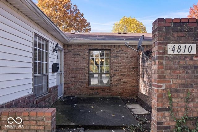 4810 London Drive, Indianapolis, IN 46254