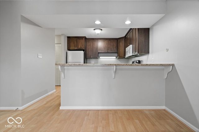 4810 London Drive, Indianapolis, IN 46254