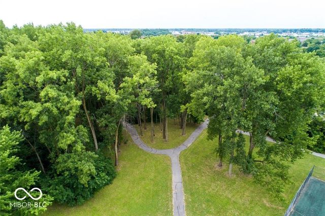 4810 London Drive, Indianapolis, IN 46254