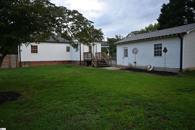 212 Donnan Road, Greenville, SC 29687