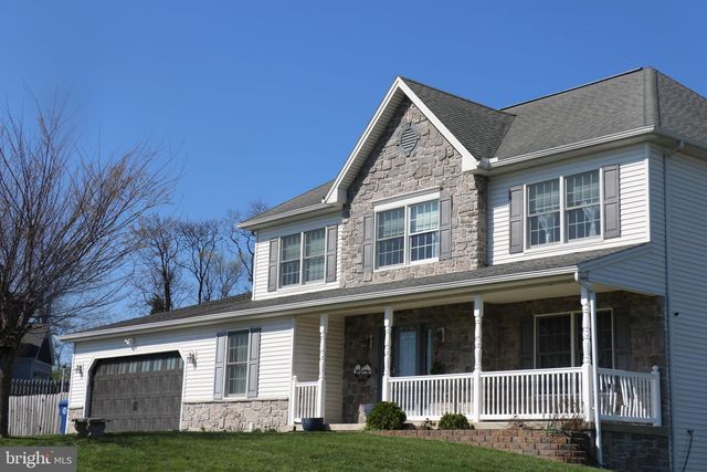 6102 FIRESIDE CIR, Harrisburg, PA 17109