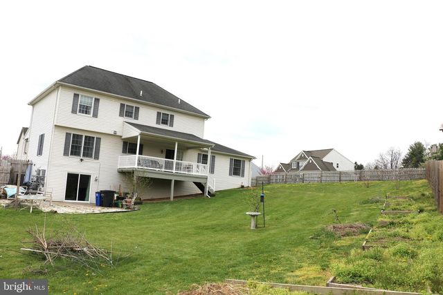 6102 FIRESIDE CIR, Harrisburg, PA 17109