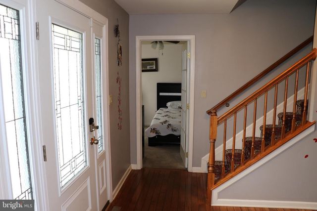 6102 FIRESIDE CIR, Harrisburg, PA 17109