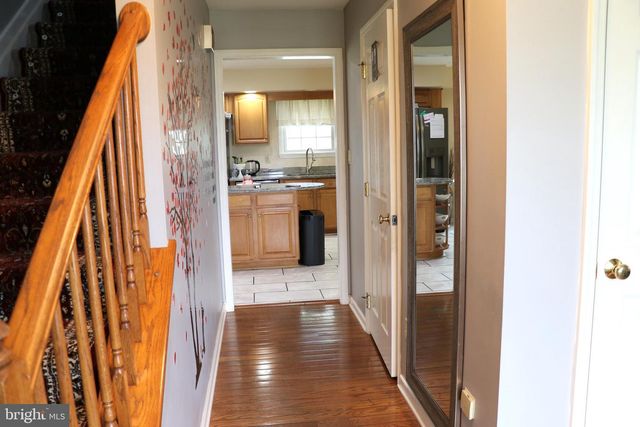 6102 FIRESIDE CIR, Harrisburg, PA 17109