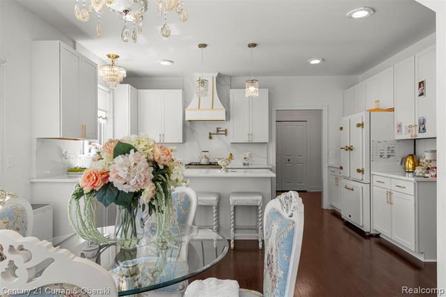 14079 Cobblestone Court, Belleville, MI 48111