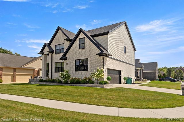 14079 Cobblestone Court, Belleville, MI 48111