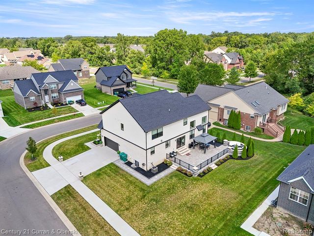 14079 Cobblestone Court, Belleville, MI 48111