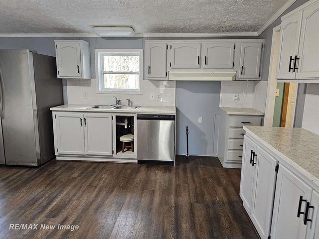 2002 W Isabella Road, Midland, MI 48640