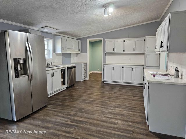 2002 W Isabella Road, Midland, MI 48640