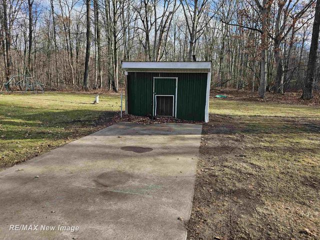 2002 W Isabella Road, Midland, MI 48640