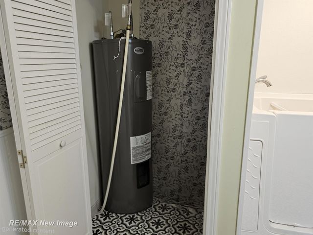 2002 W Isabella Road, Midland, MI 48640