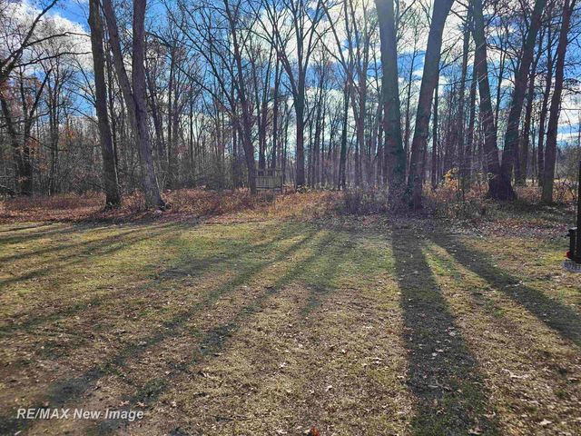 2002 W Isabella Road, Midland, MI 48640