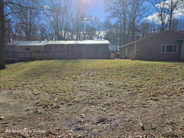 2002 W Isabella Road, Midland, MI 48640