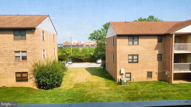 1113 GOVERNOR HOUSE CIR, Wilmington, DE 19809