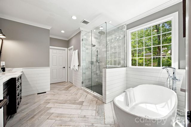 131 Long Cove Lane, Mooresville, NC 28117