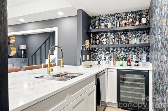 131 Long Cove Lane, Mooresville, NC 28117