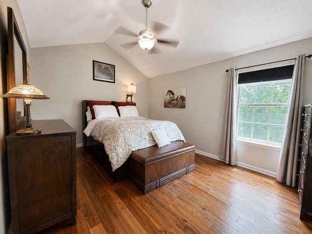 8618 Brookshadow Drive, Hixson, TN 37343