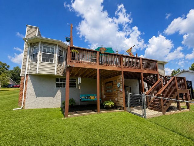 8618 Brookshadow Drive, Hixson, TN 37343