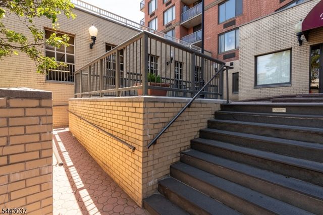 415 Newark St 5A, Hoboken City, NJ 07030