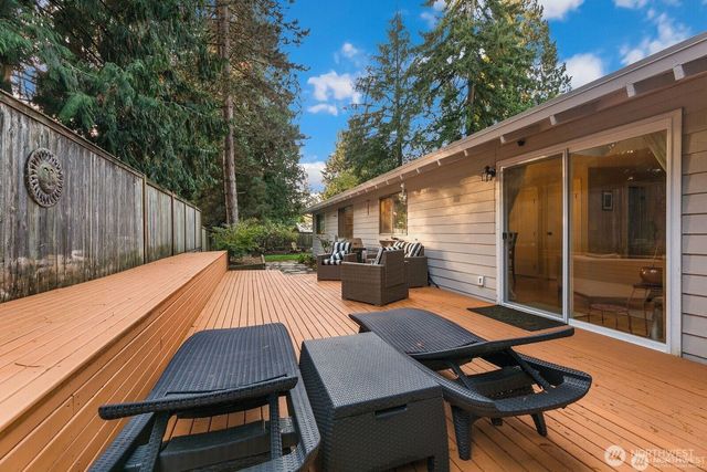 12421 NE 65th Place, Kirkland, WA 98033