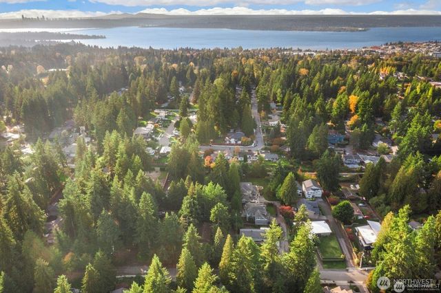 12421 NE 65th Place, Kirkland, WA 98033