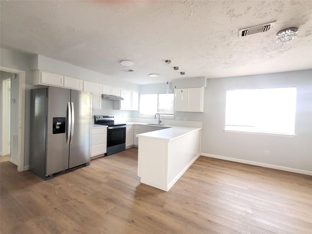 11622 Old Telegraph Road, Houston, TX 77067