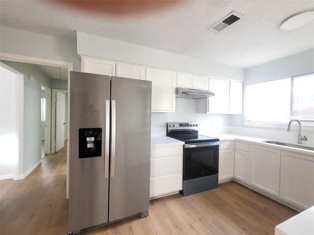 11622 Old Telegraph Road, Houston, TX 77067