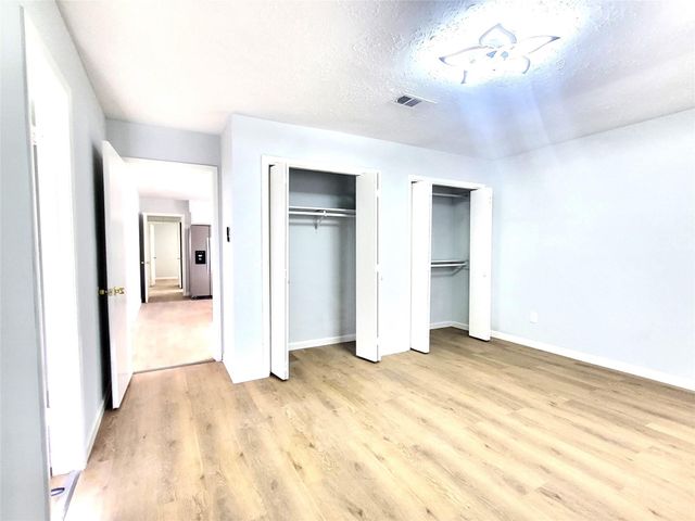 11622 Old Telegraph Road, Houston, TX 77067