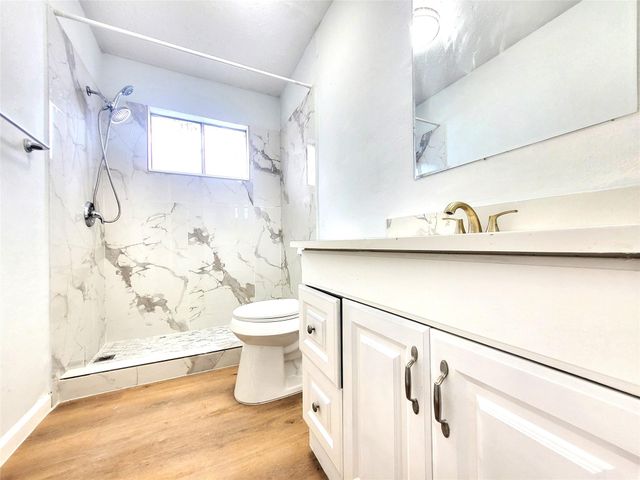 11622 Old Telegraph Road, Houston, TX 77067