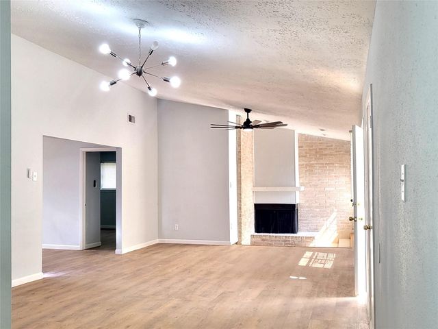 11622 Old Telegraph Road, Houston, TX 77067