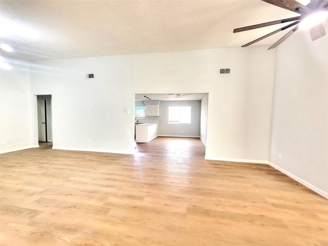 11622 Old Telegraph Road, Houston, TX 77067